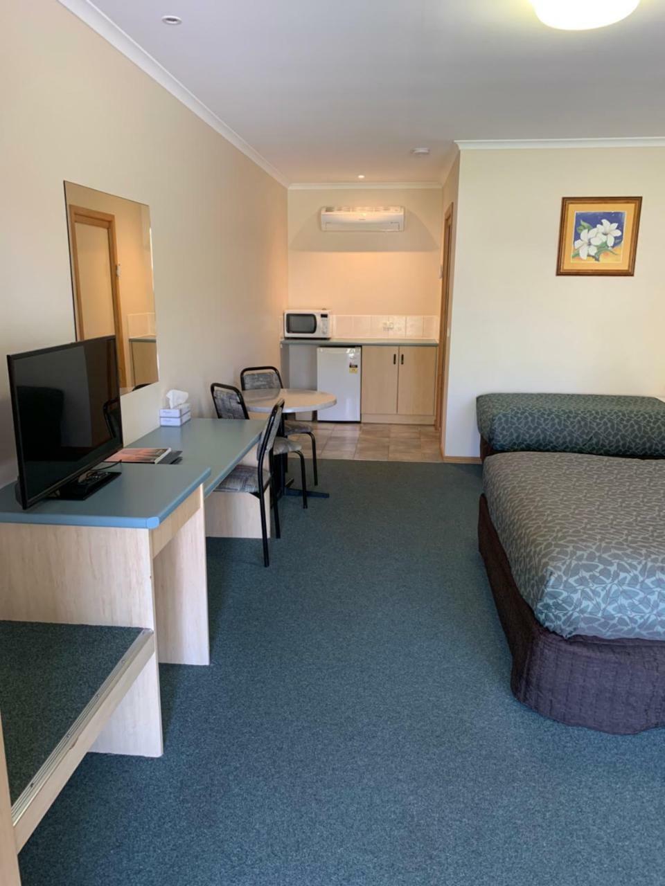 Arthur Phillip Motor Inn Cowes Ngoại thất bức ảnh